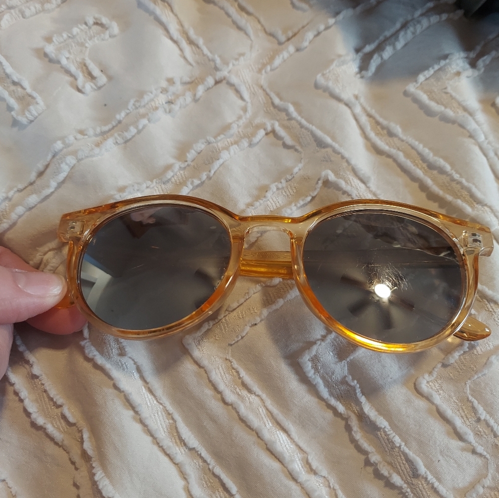 Amber Transparent Round Sunglasses with Gray Lenses Vintage Style Honey Crystal